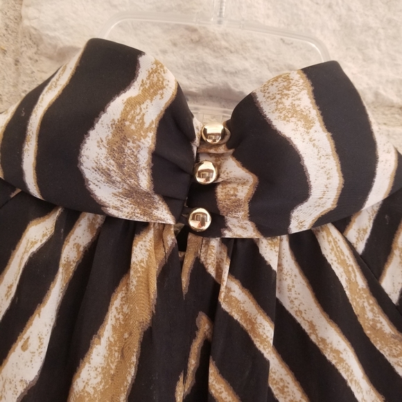 Gorgeous Summer Zebra Top!!🦓⭐🦓 - Picture 5 of 7